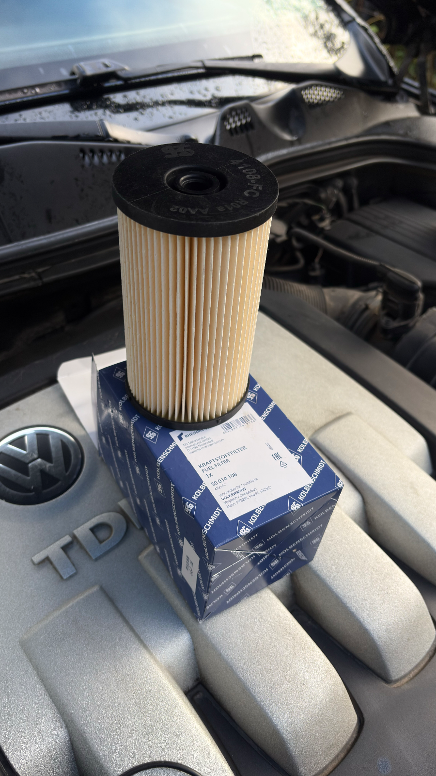 Volkswagen Passat 2011 — auto pilna apkope